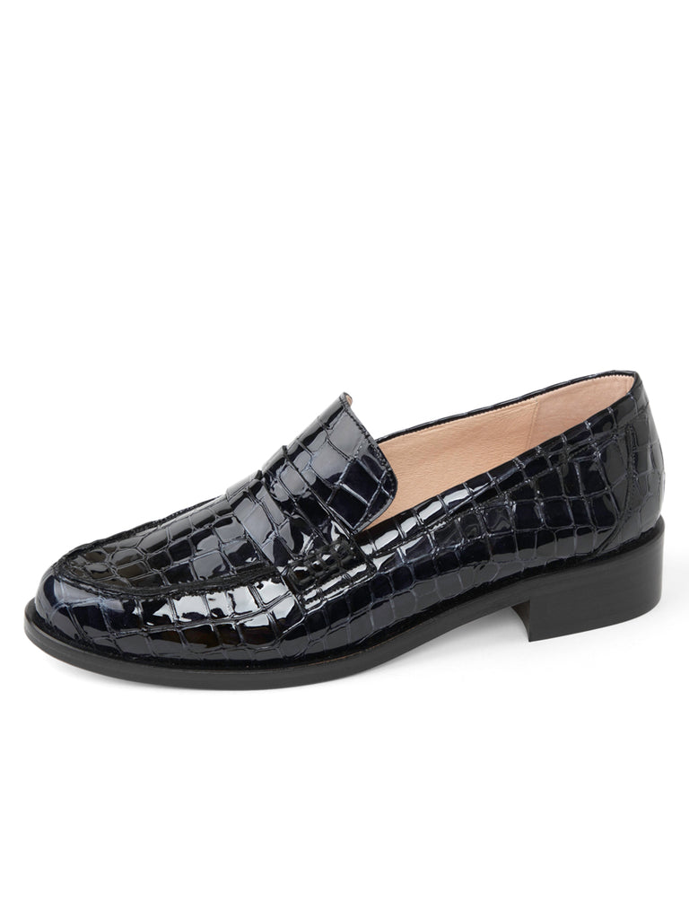 Patricia Green Vince Penny Loafer Black Patent Croc / 7 Patricia Green Vince Penny Loafer Black Patent Croc / 7