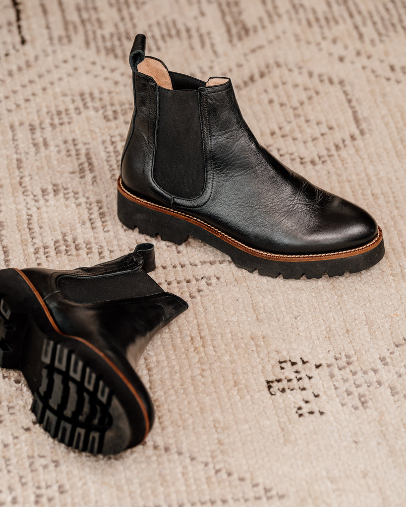 Patricia Green Chelsea Lug Sole Bootie Black / 7 Patricia Green Chelsea Lug Sole Bootie Black / 7