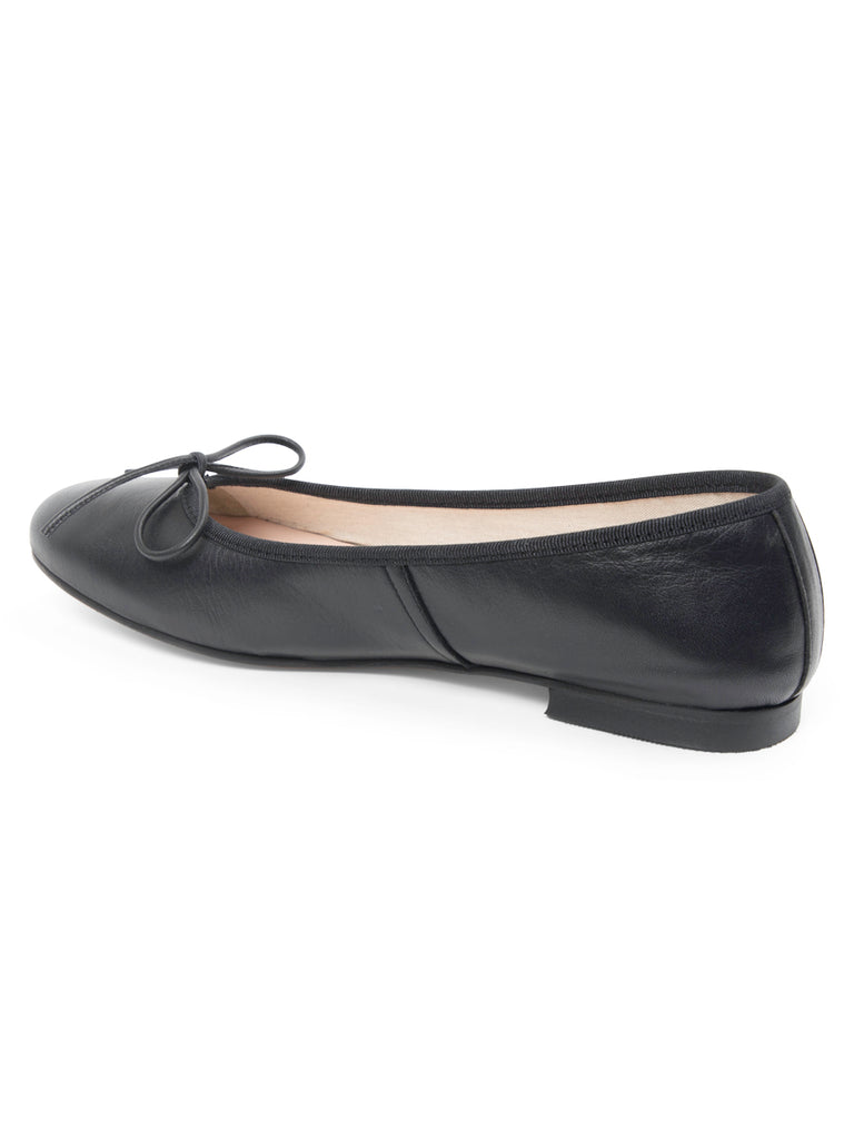 Patricia Green Women's Skim Ballerina Flat in Black