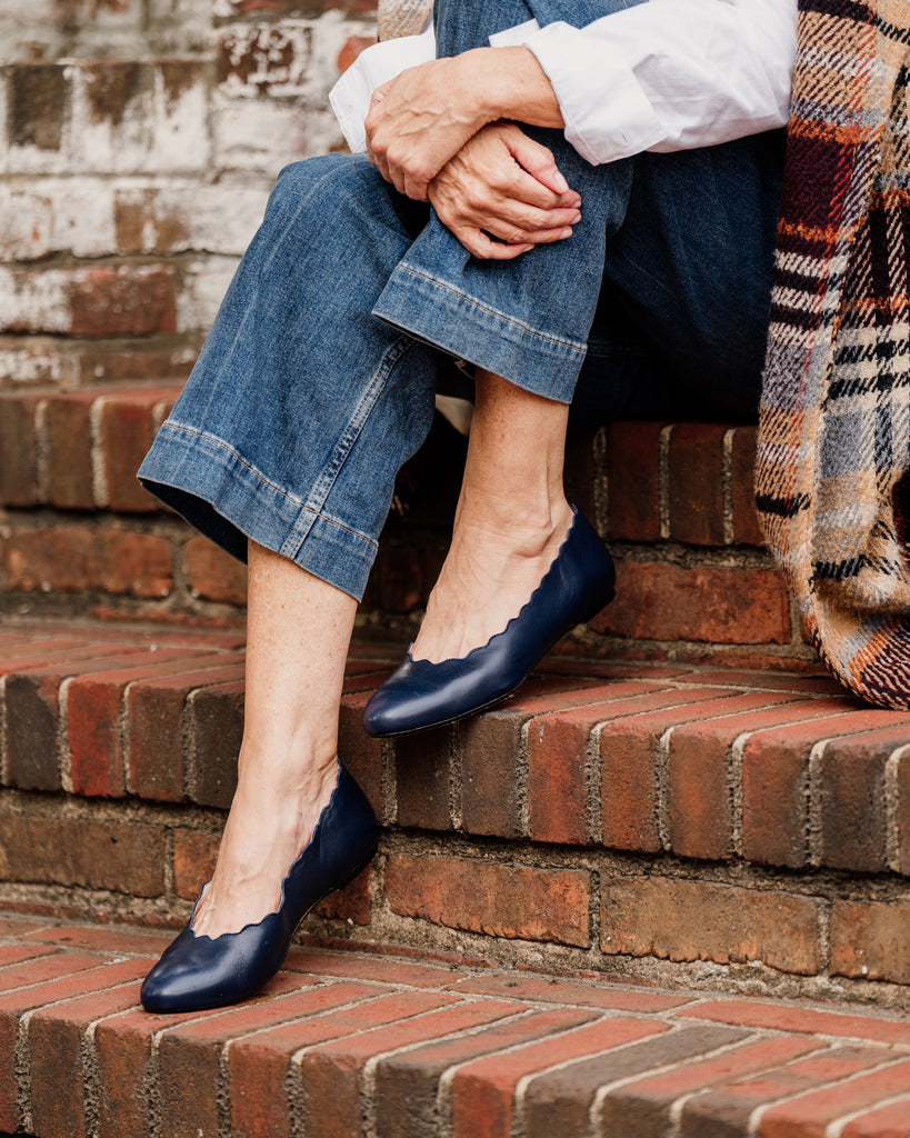 Patricia Green Women's Palm Beach Ballet Flat in Navy