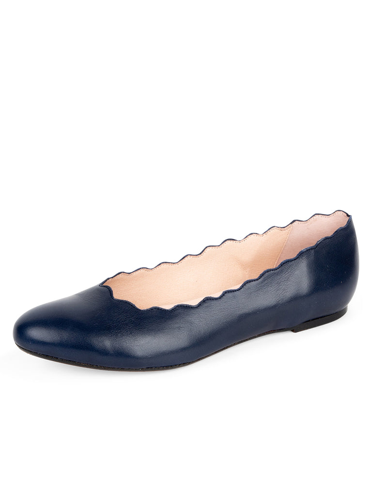 Patricia Green Women's Palm Beach Ballet Flat in Navy